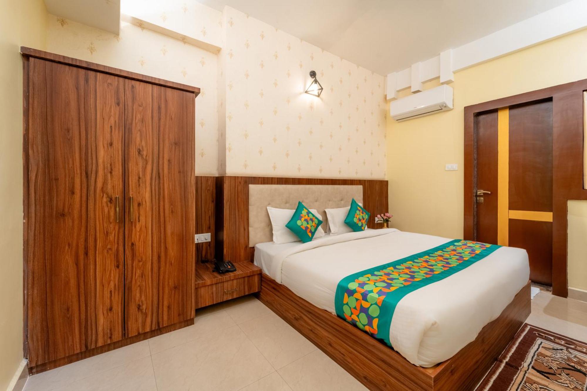 Treebo Premium Zorba Hotel Bhopal Exterior photo