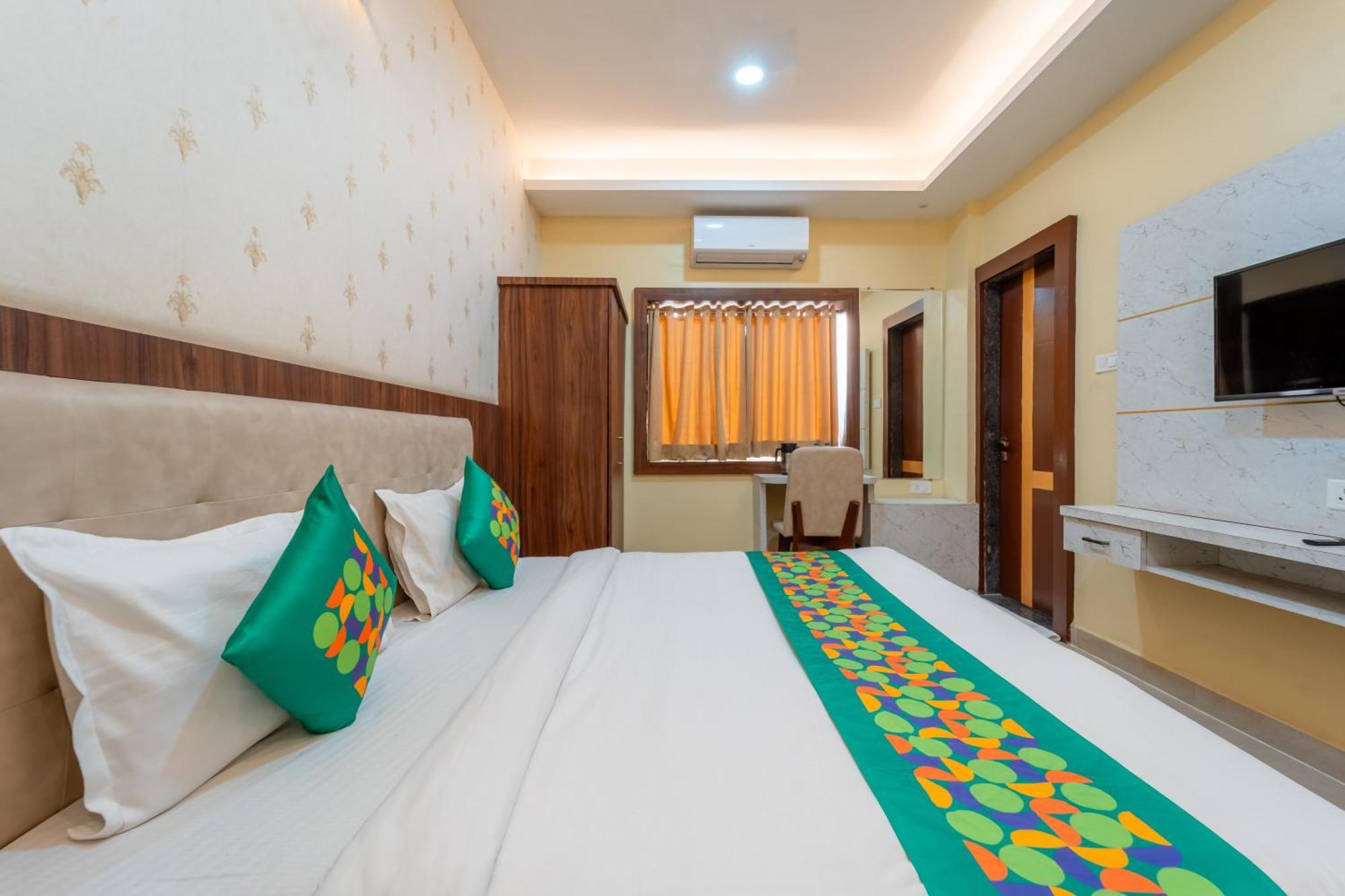 Treebo Premium Zorba Hotel Bhopal Exterior photo