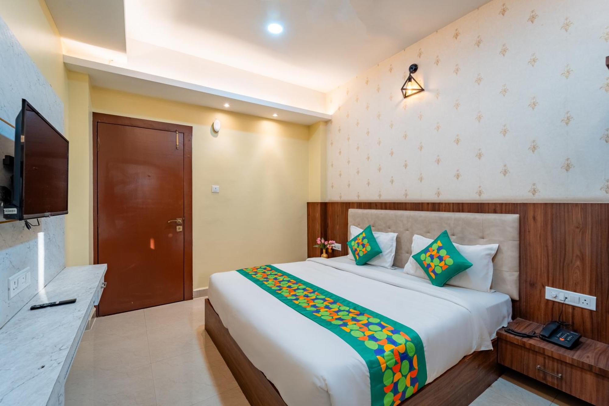 Treebo Premium Zorba Hotel Bhopal Exterior photo
